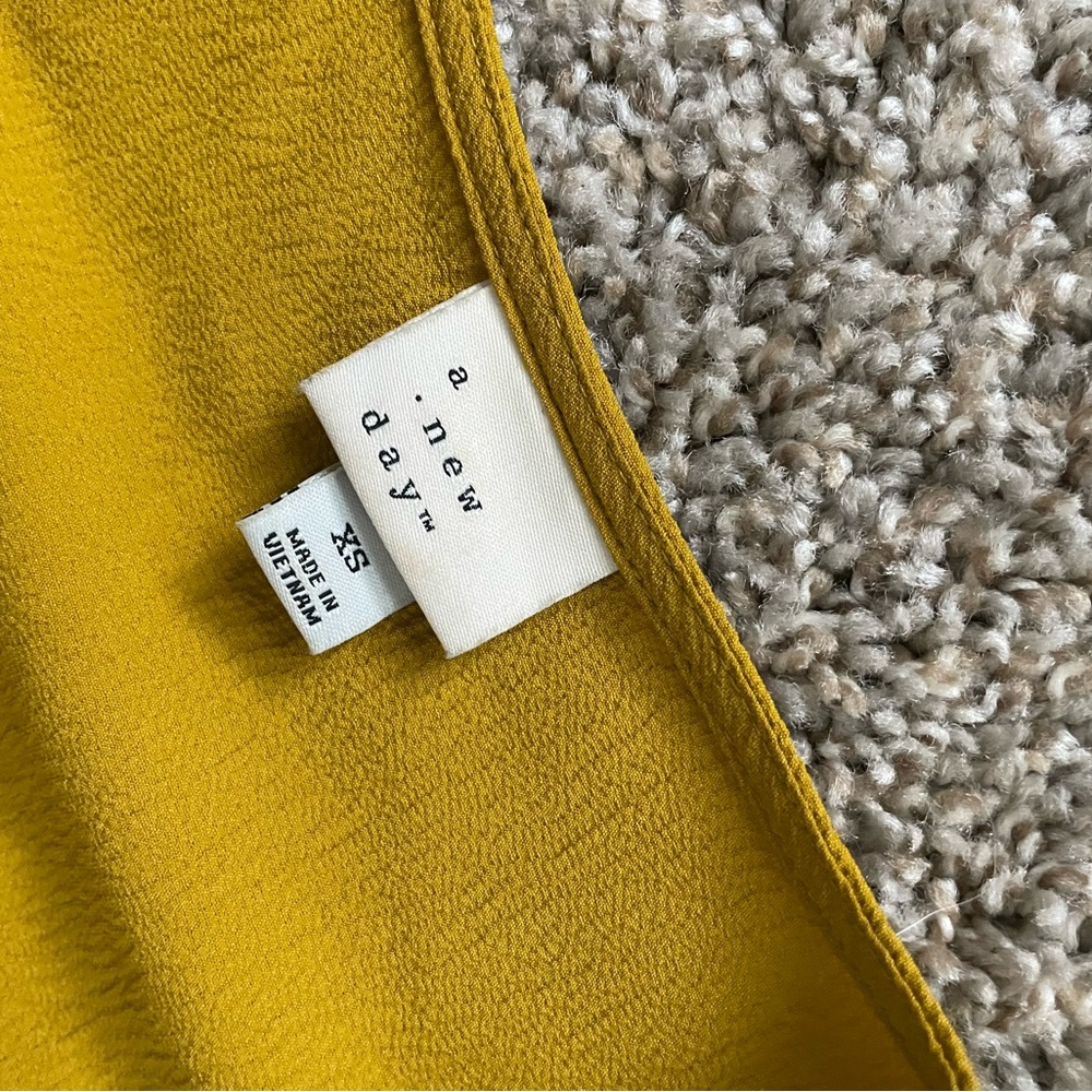 💛 A NEW DAY x TARGET 💛 Ruffled MIDI Dress 💛 - Picture 5 of 10